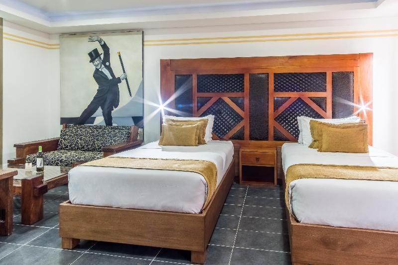 Hotel Du Parc 麦德林 客房 照片