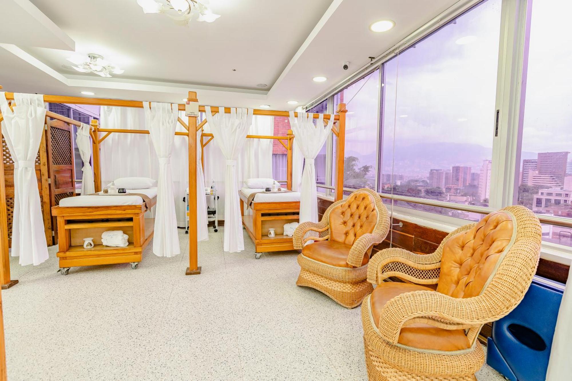 Hotel Du Parc 麦德林 外观 照片