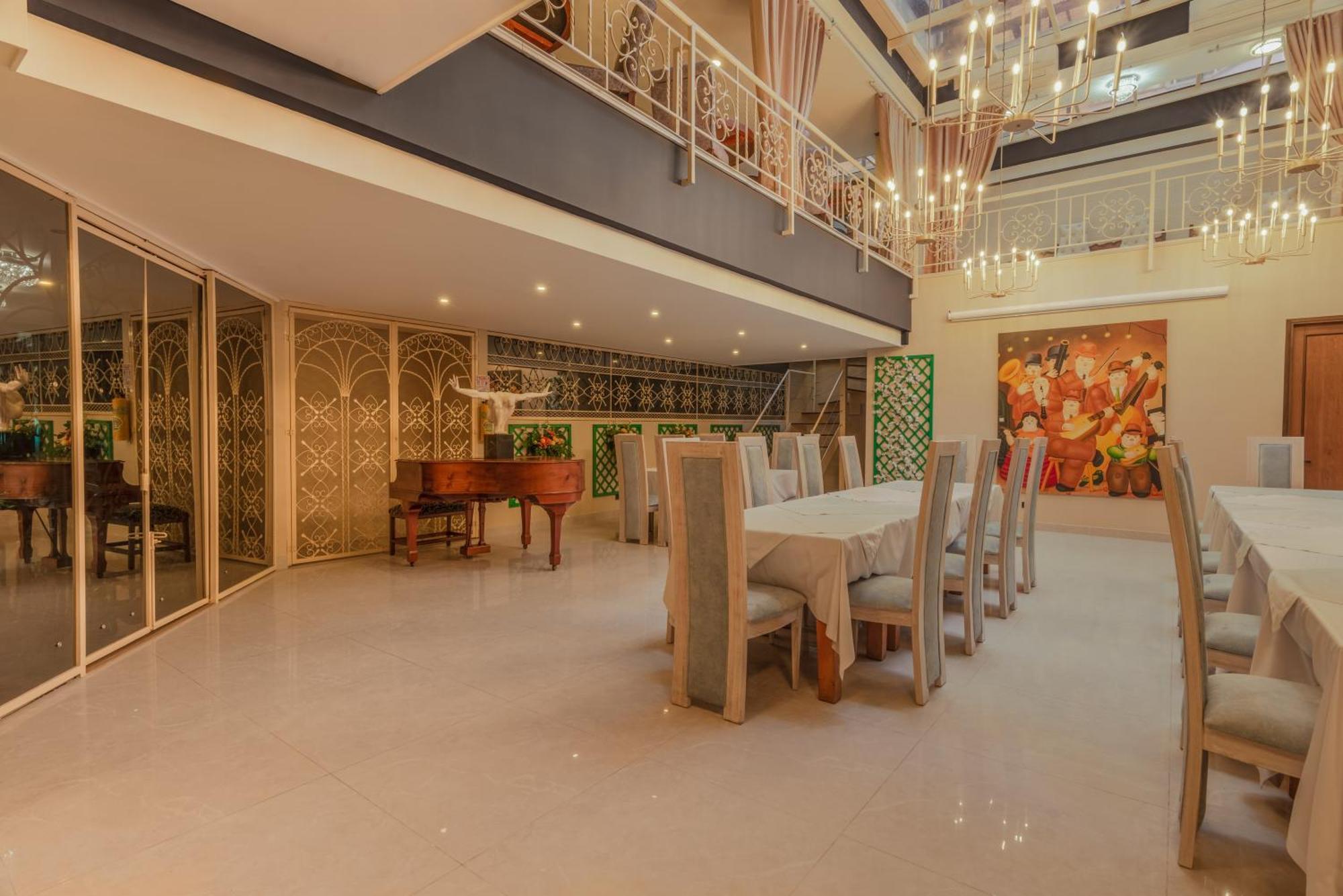 Hotel Du Parc 麦德林 外观 照片